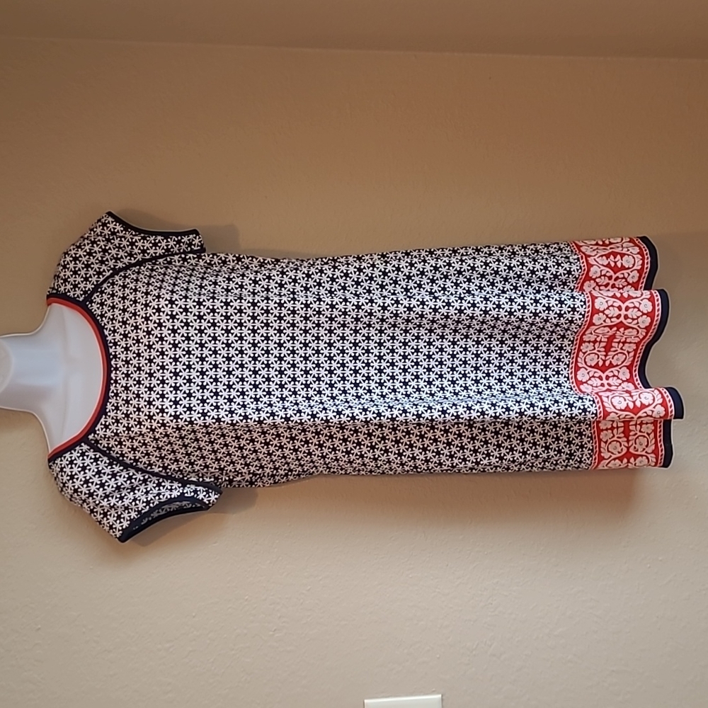 Max Studio Women's Large knit shift dress black white red